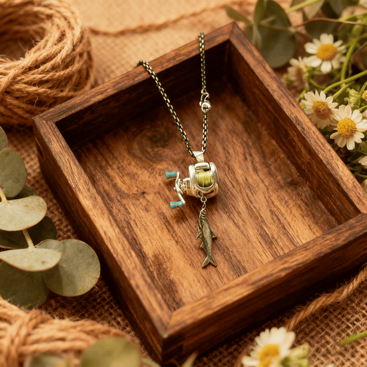 💍Lure reel pendant and ring combo set - rotating arm, suitable as a fishing ornament and gift🎁