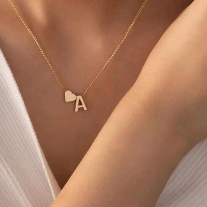 🔥The Special For You💎Tiny Initial Necklaces Golden Heart Letter A-Z💖
