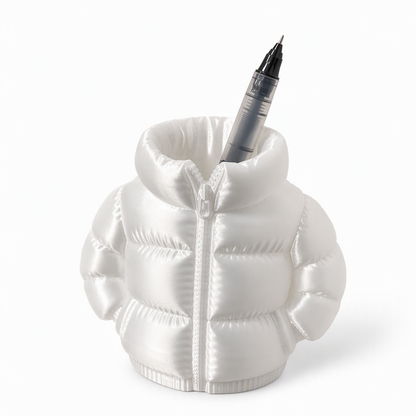 🏆 Last Day Special Price £9.99! ✏️3D-Printed Puffer Jacket Pen Holder💝